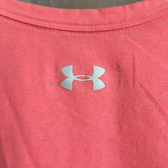 UnderArmour HEATGEAR Loose Pink Muscle Tank, XS - Picture 5 of 6